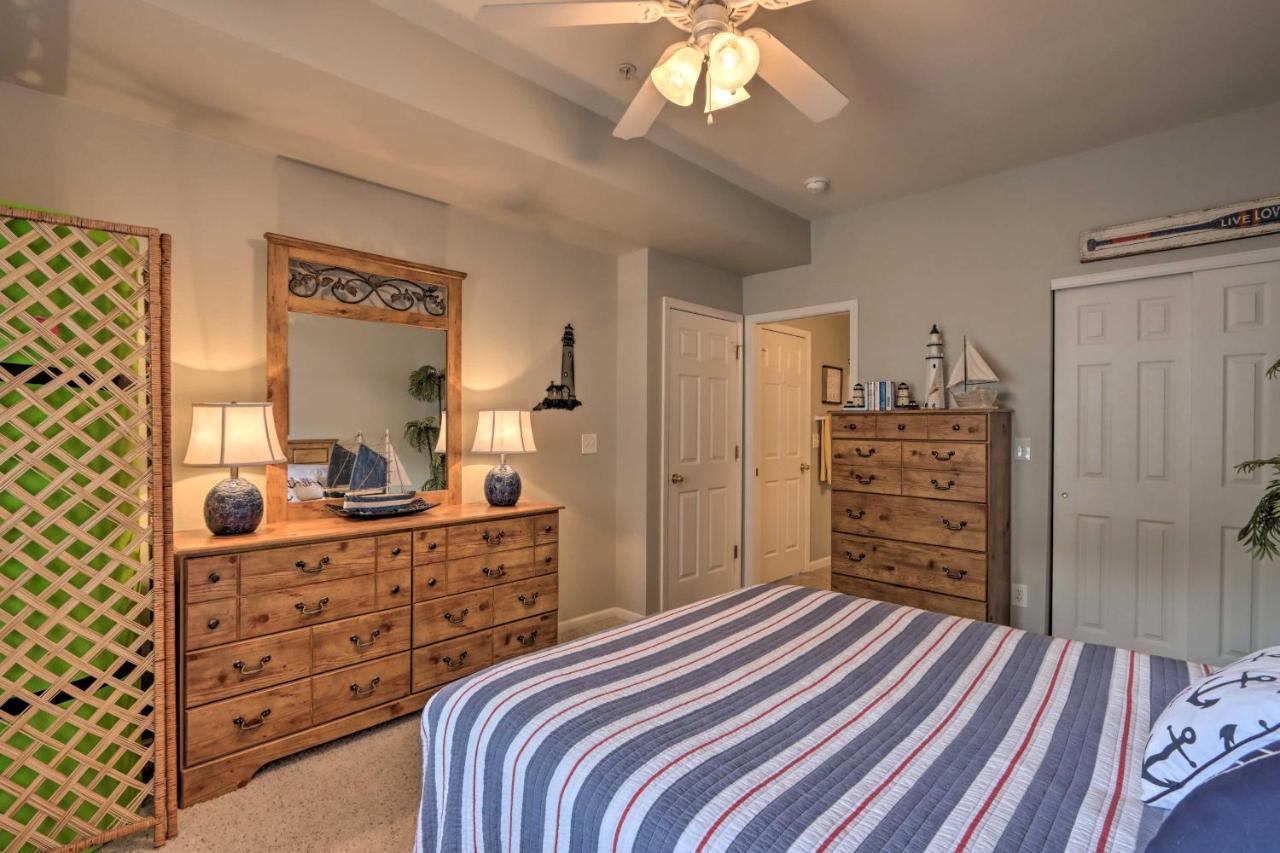 Lakefront Ozark Condo With Balcony And Seasonal Pool! Camdenton Eksteriør billede