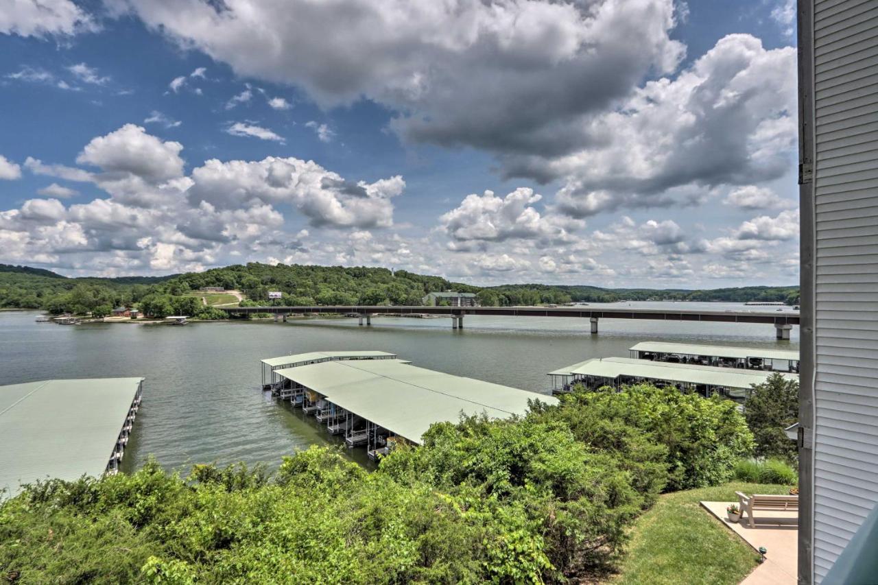 Lakefront Ozark Condo With Balcony And Seasonal Pool! Camdenton Eksteriør billede